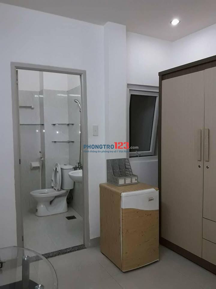 Phòng quận 3, thoáng mát -full đồ khép kín