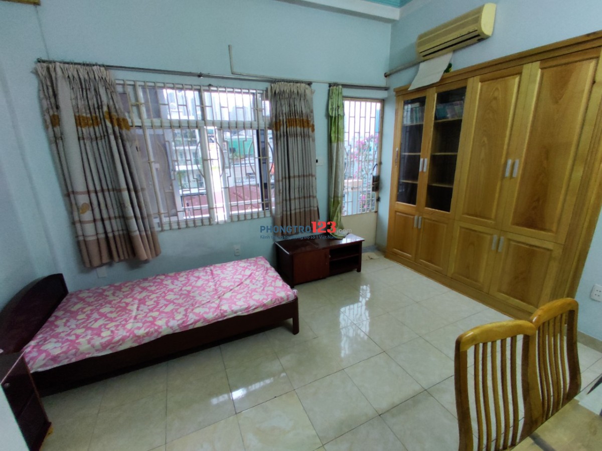 Cho thuê phòng Studio 30m2 hẻm xe hơi Xô Viết Nghệ Tĩnh - Sát Quận 1