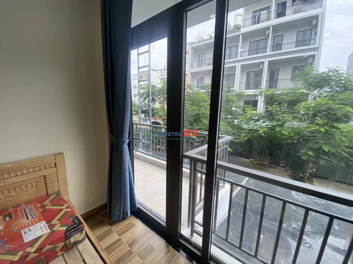 Cho thuê chdv gần citihome Cát Lái full nt cửa sổ 3tr8, ban công 4tr