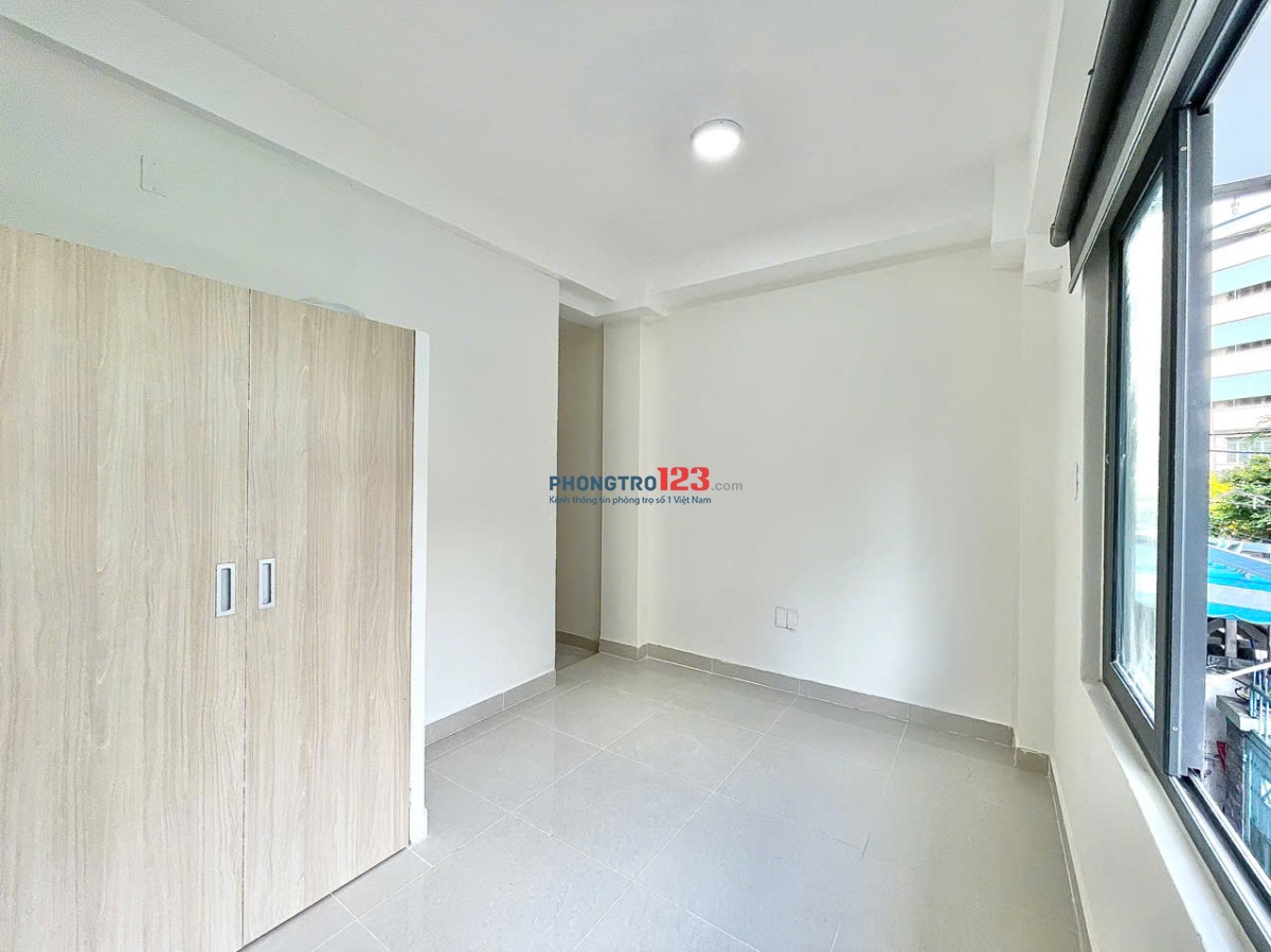 PHÒNG CỬA SỔ TRỜI MỚI XÂY GẦN CÔNG VIÊN LÊ THỊ RIÊNG