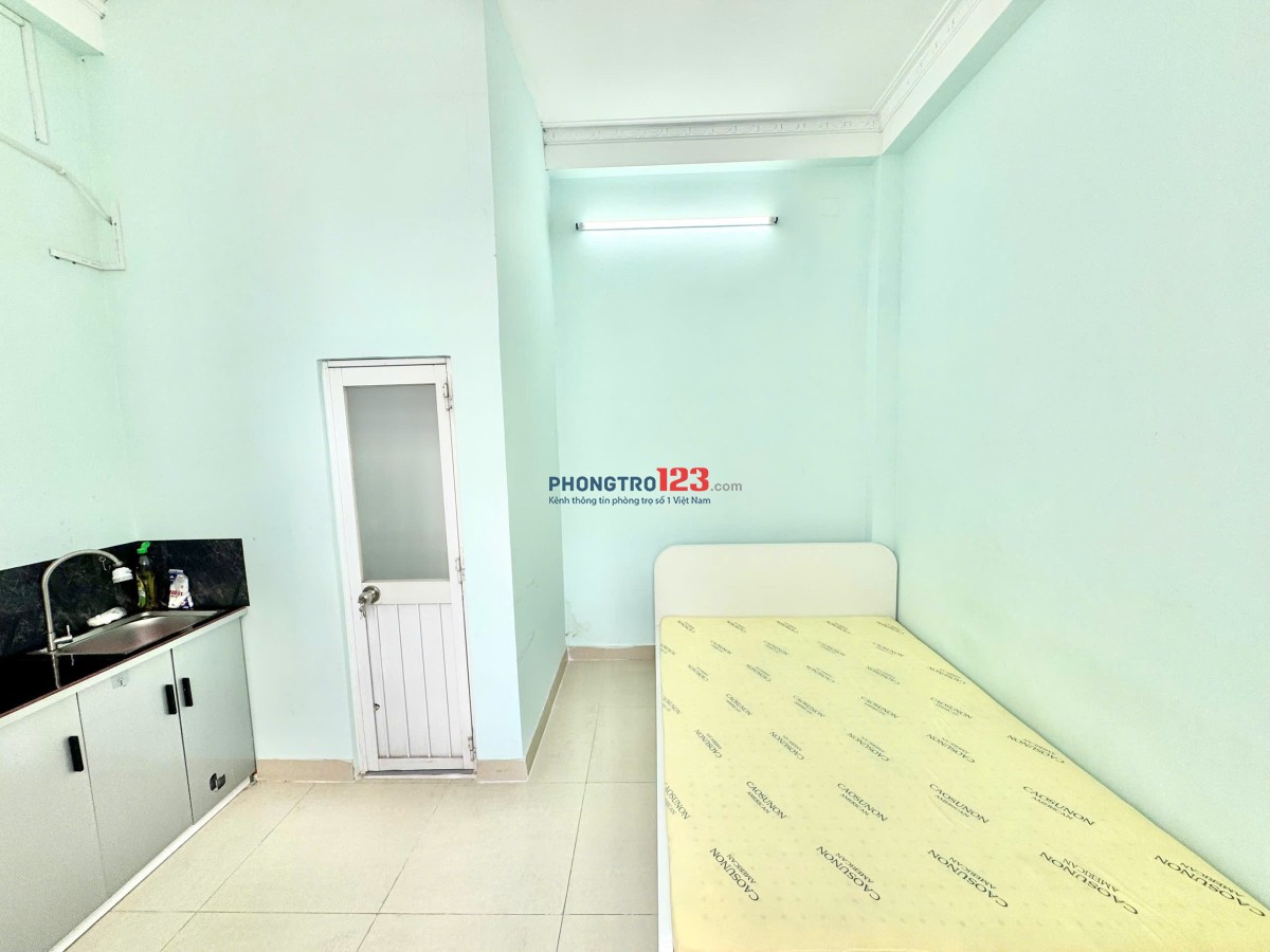 Phòng 16m2, Quận Tân Bình, gần đại học Văn Hiến - Bách Khoa