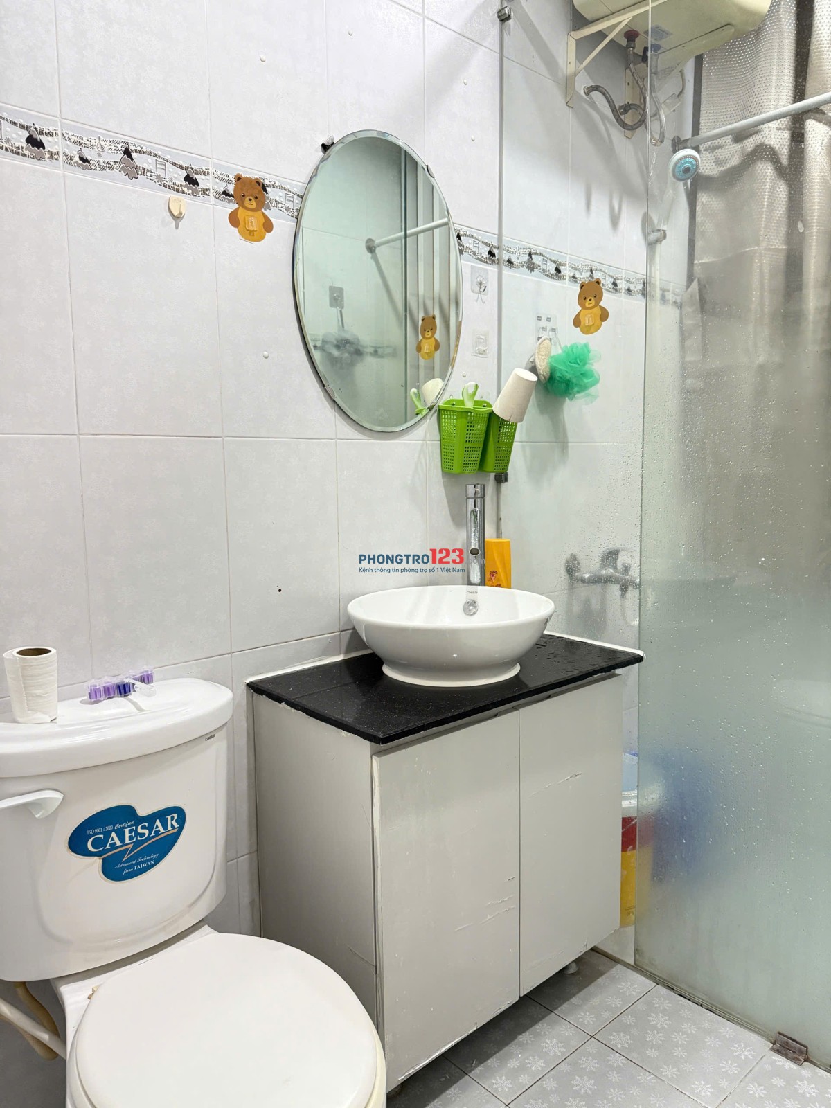 Cho thuê CC Phan Văn Trị (p2, Q5 cũ) 56m2, 2PN + 1WC, giá 12 triệu, đầy đủ nội thất