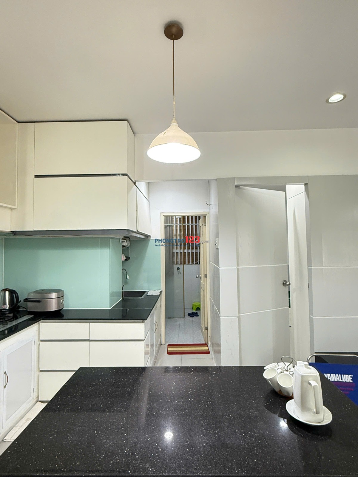 Cho thuê CC Phan Văn Trị (p2, Q5 cũ) 56m2, 2PN + 1WC, giá 12 triệu, đầy đủ nội thất