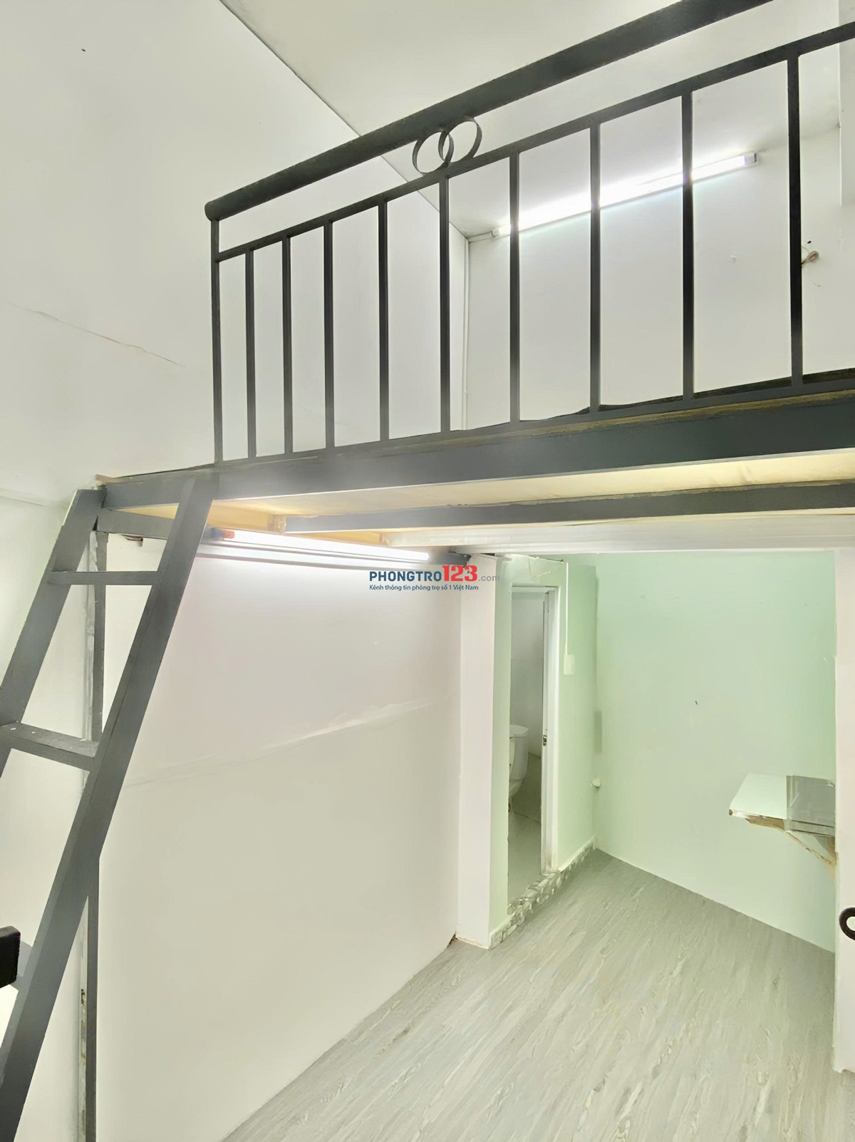 PHÒNG GÁC - CỬA SỔ - LẦU 1 - GẦN ĐH GIA ĐỊNH (CÔNG VIÊN GIA ĐỊNH