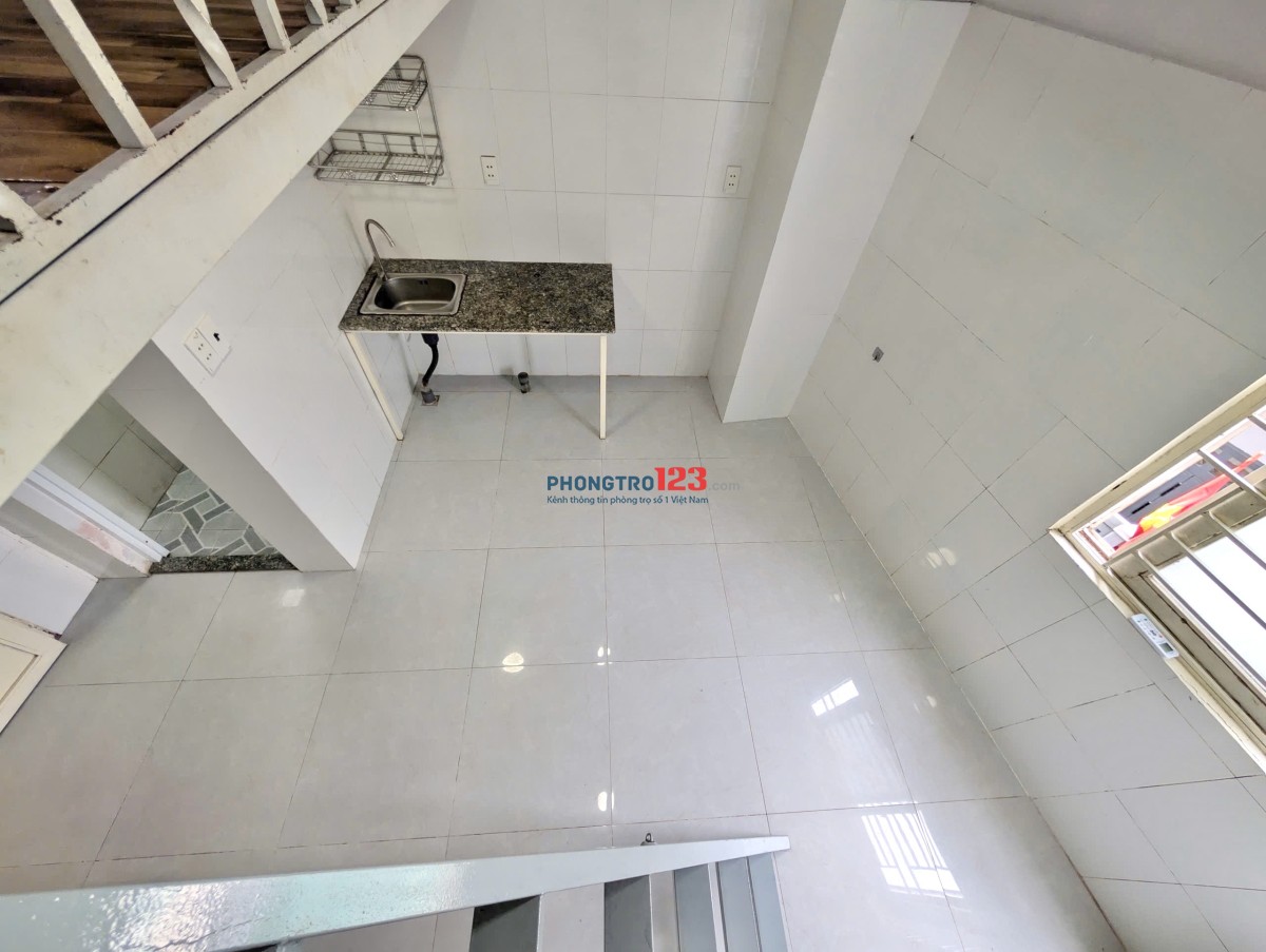 Chính chủ cho thuê, sẵn máy lạnh, cửa sổ cực thoáng | SÁT ĐH CẢNH SÁT ND CS2