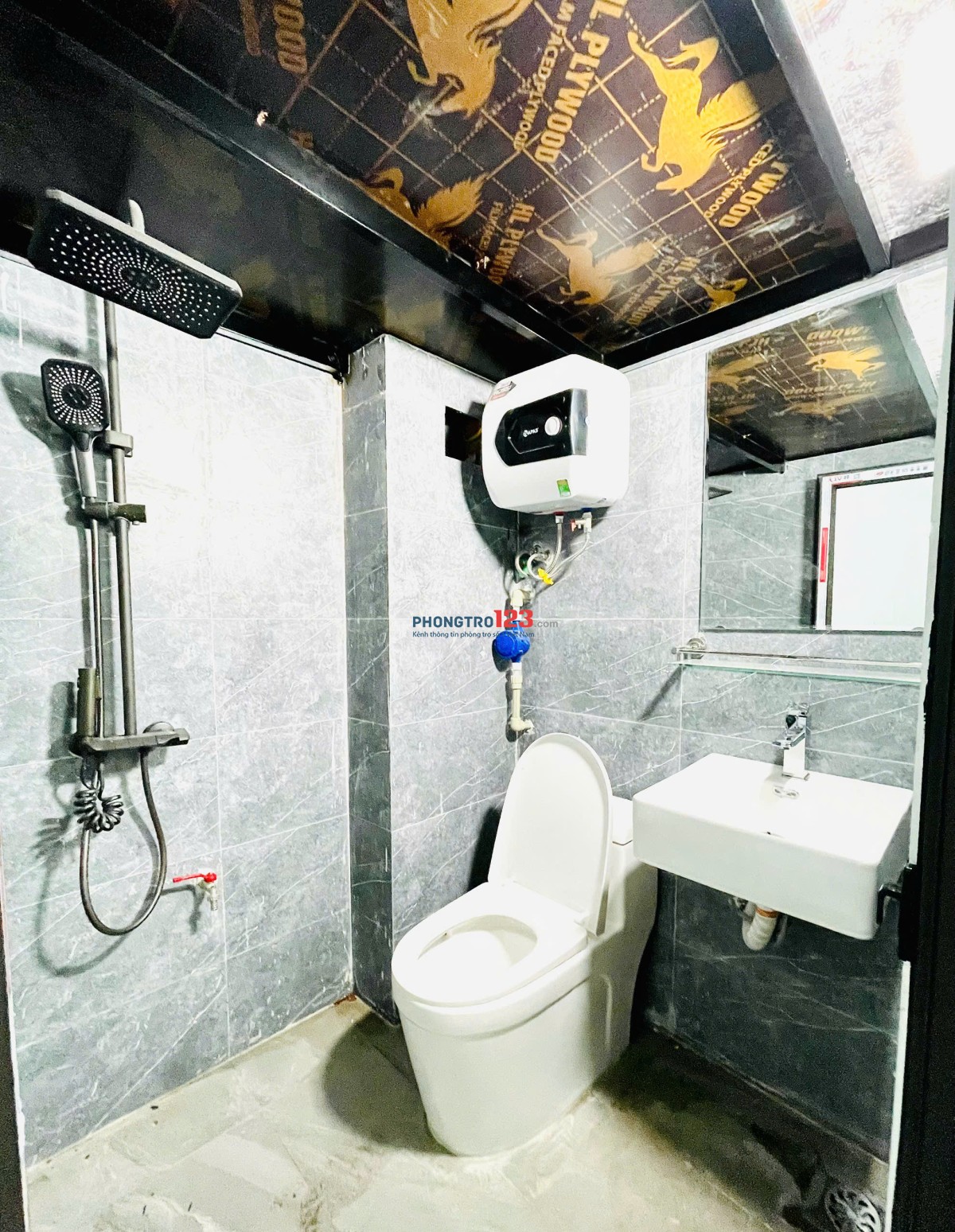 Tìm khách thuê phòng - ngay hồ Triều Khúc