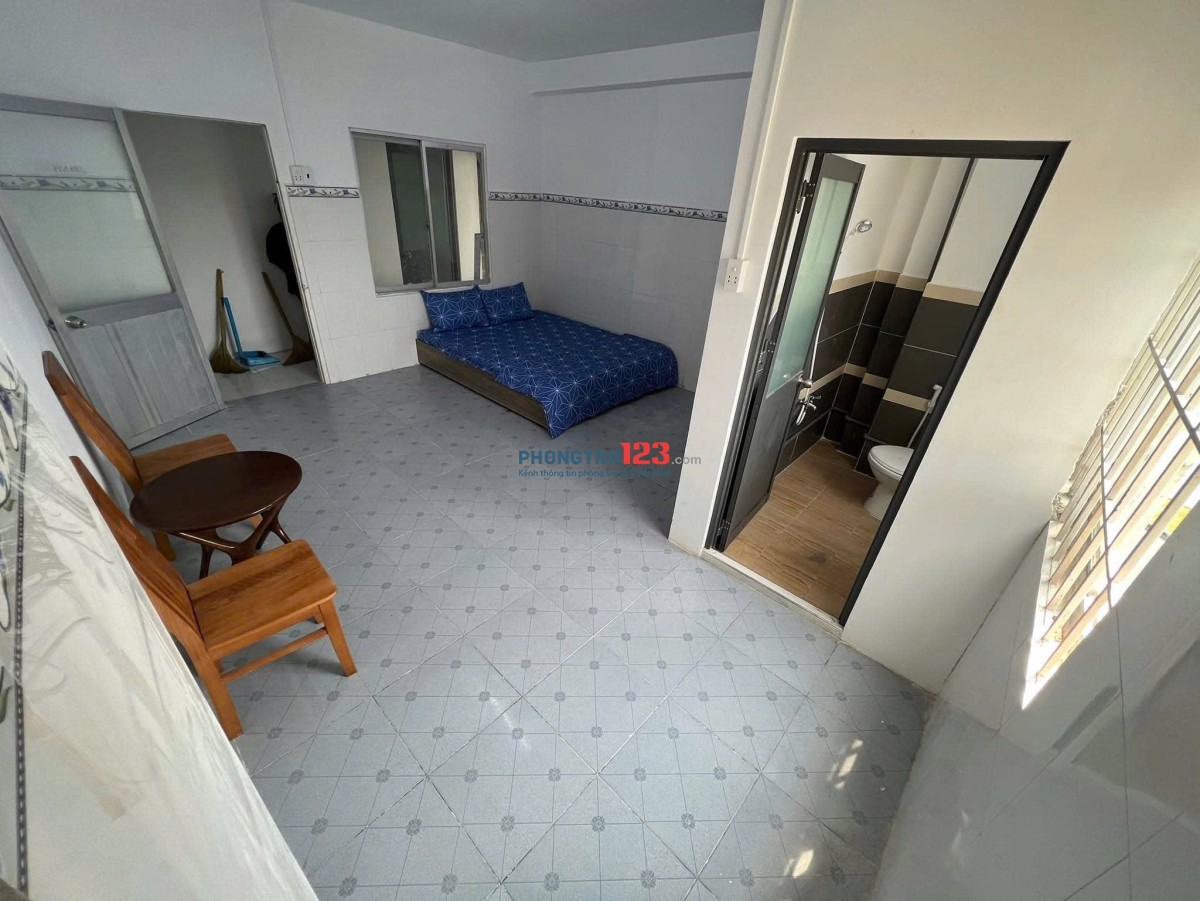 Phòng trọ giá rẻ đối diện bến xe miền tây