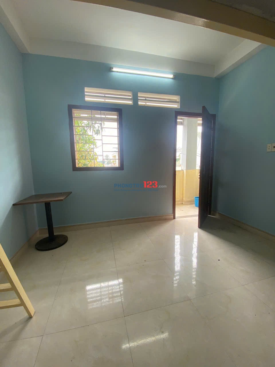 PHÒNG TRỌ GÁC LỬNG 25m² – MẶT TIỀN MAN THIỆN – HÀNH LANG BAN CÔNG RỘNG – 3.6TR