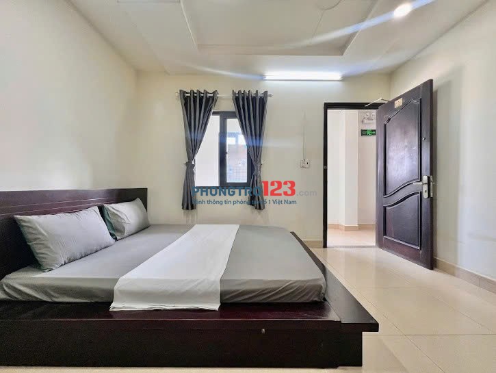 Phòng cho thuê đầy đủ nội thất Quận 7, thoáng mát, có thang máy