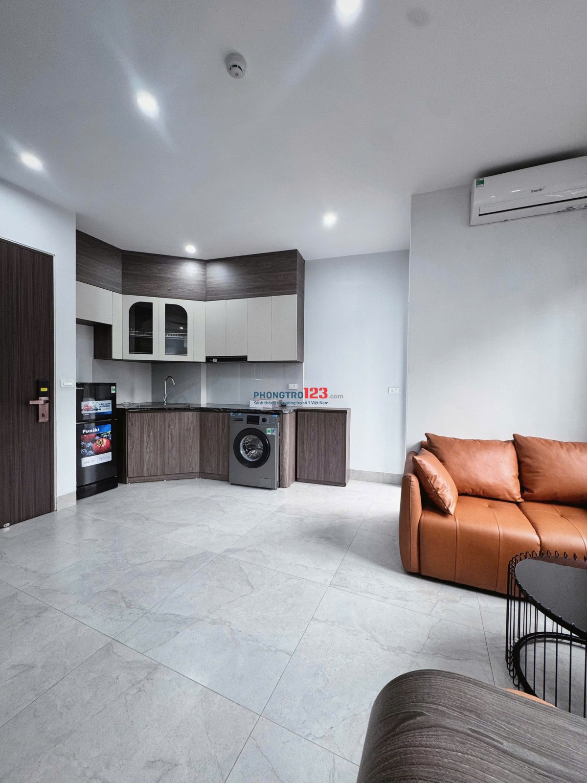 CHIẾN THẮNG STUDIO 30M2 FULL ĐỒ, NGAY CHỢ TRIỀU KHÚC, OTO ĐỖ CỬA