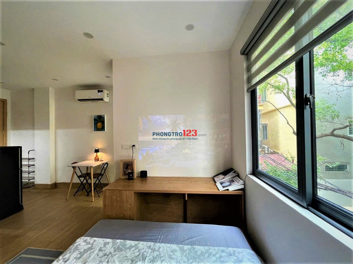 Căn hộ full đồ phố Thái Hà, Quận Đống Đa