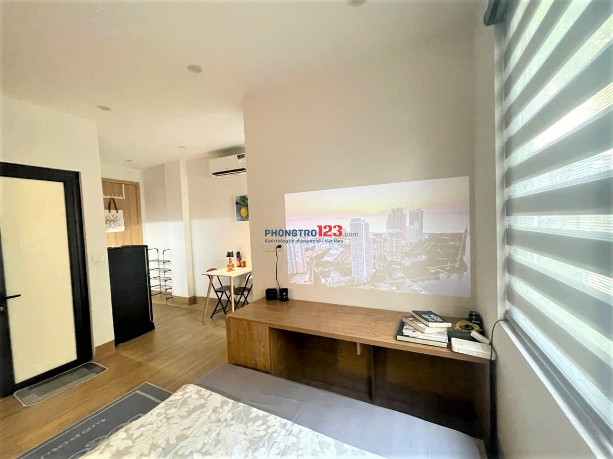 Căn hộ full đồ phố Thái Hà, Quận Đống Đa