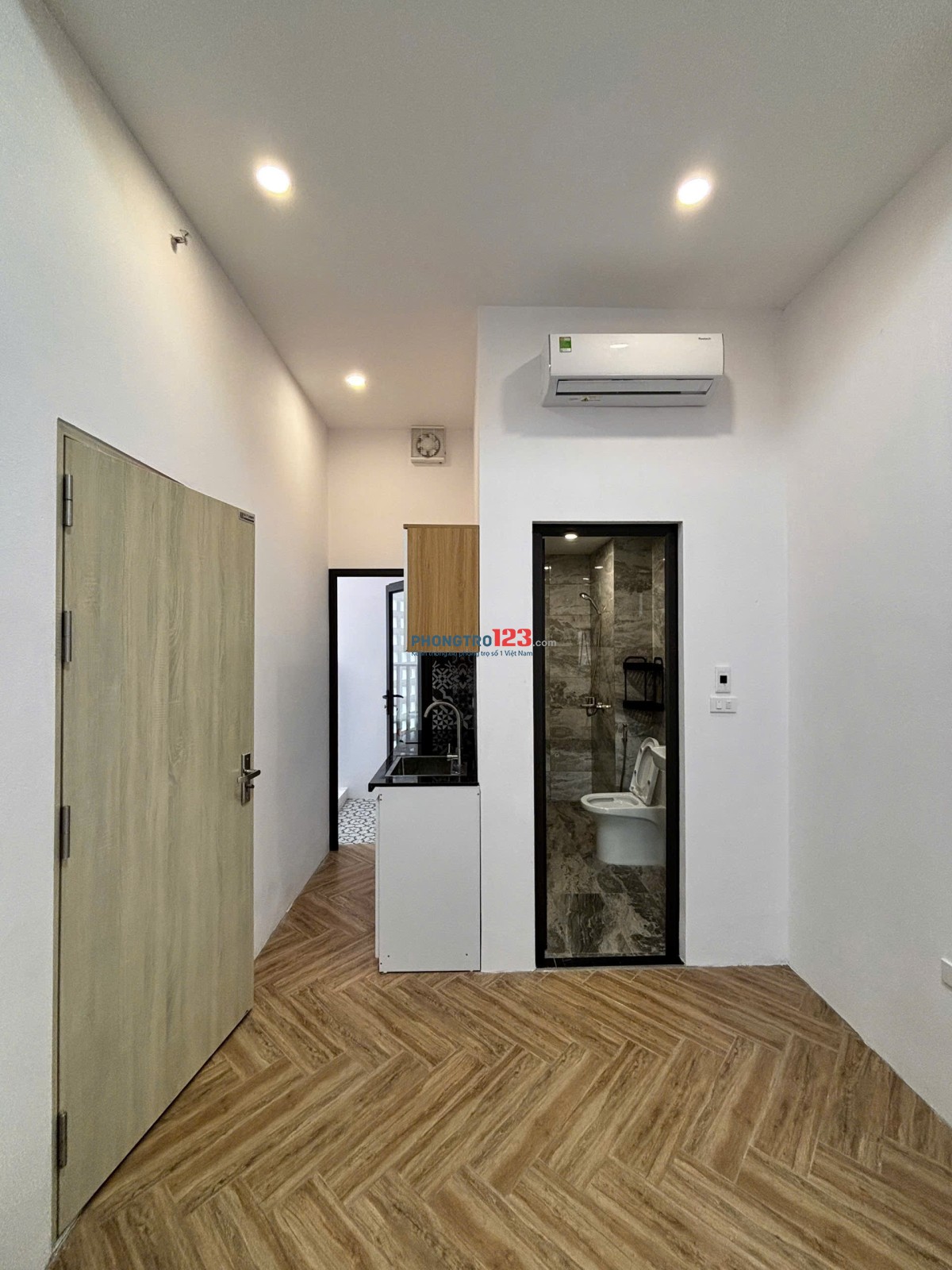 Cho thuê nhà trọ 30m2, 5,2 triệu tại Phố Vạn Phúc, Hà Đông, giá tốt!