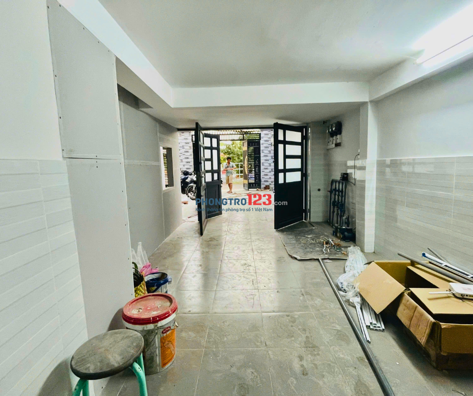  PHÒNG FULL NỘI THẤT – TRỆT – GẦN Satra Phạm Hùng – QUẬN 8