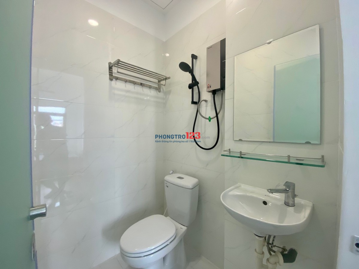 CHO THUÊ PHÒNG CỬA SỔ VÕ OANH -View Lanmark 81-Nội thất,PCCC cao cấp