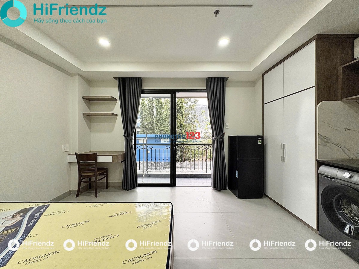 Studio Full Nội Thất Ban Công Thoáng Mát | Ngay Đảo Kim Cương | Sát Mai Chí Thọ