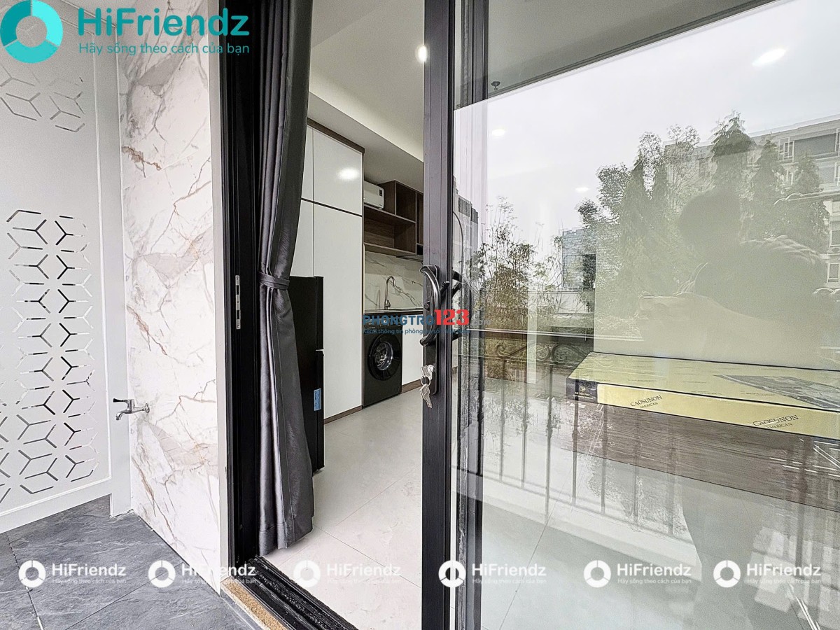 Studio Full Nội Thất Ban Công Thoáng Mát | Ngay Đảo Kim Cương | Sát Mai Chí Thọ