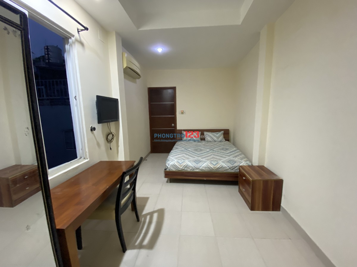 Phòng cao cấp, đầy đủ tiện nghi. Gần đài truyền hình và trường Khoa Học Xã Hội & Nhân Văn 200 mét.