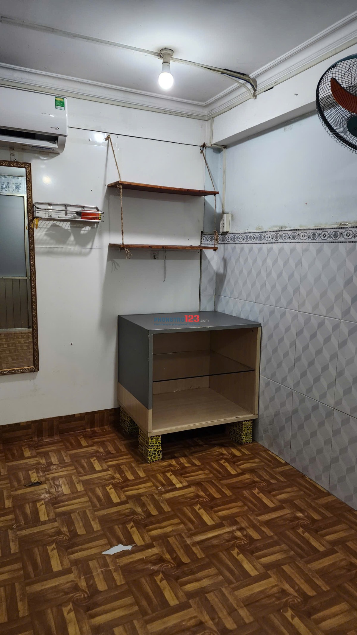 PHÒNG 10M² – ĐỦ TIỆN NGHI, RIÊNG TƯ, CÓ MÁY LẠNH , GIÁ CHỈ 2,2 TR