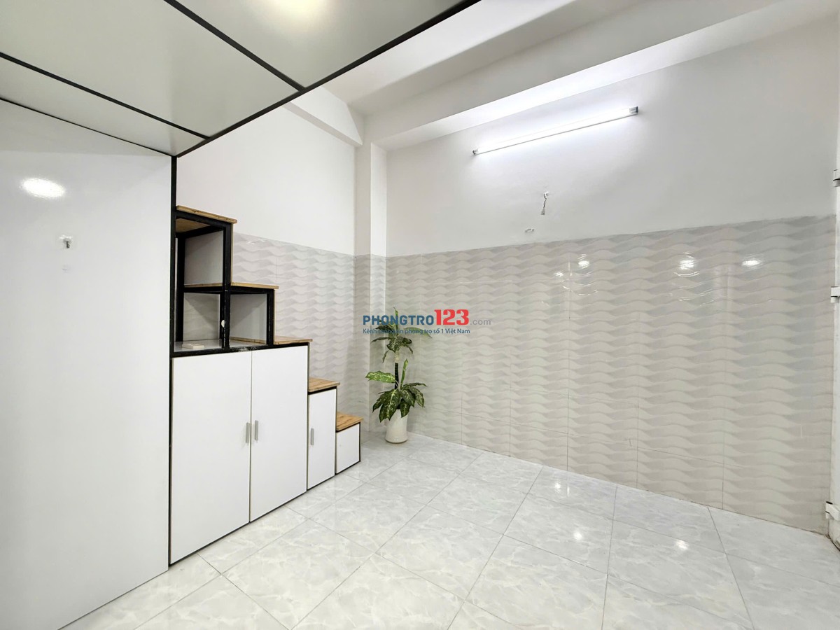 PHÒNG GÁC LỬNG THOÁNG MÁT CẠNH ĐH BÁCH KHOA, CÓ BẢO VỆ