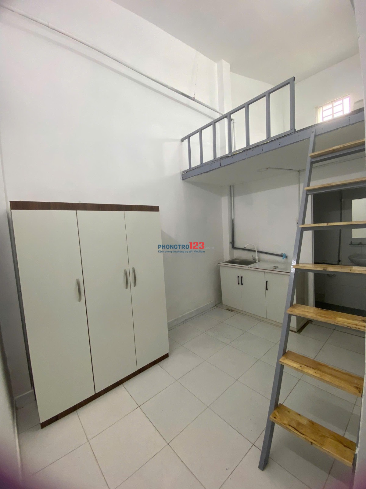 Phòng trọ giá sinh viên giá hạt dẻ