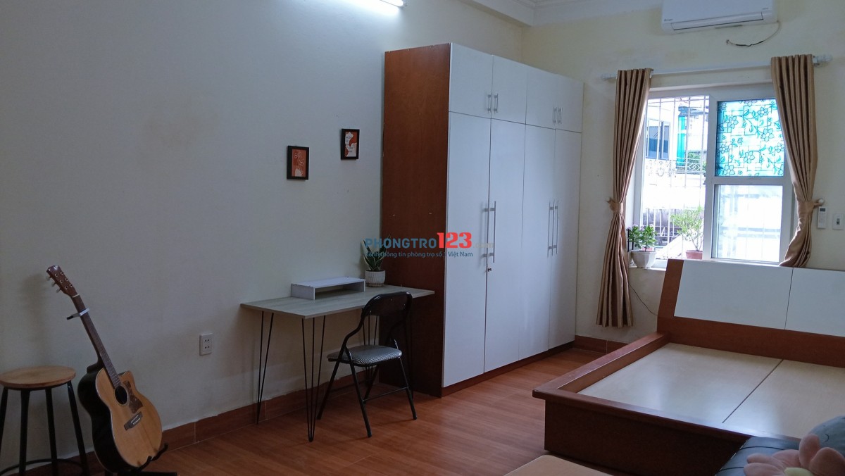 Phòng Full Đồ 4 Triệu – Gần Viện 103 – Ô Tô Đỗ Cửa – 2 Mặt Tiền Thoáng – Ở Là Thích!