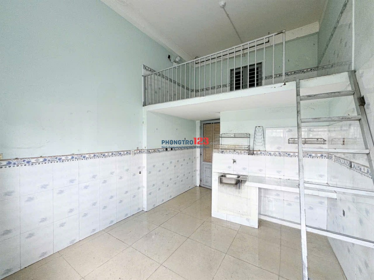 Cho thuê phòng trọ có ban công riêng, gần Kha Vạn Cân – Cầu vượt Linh Xuân