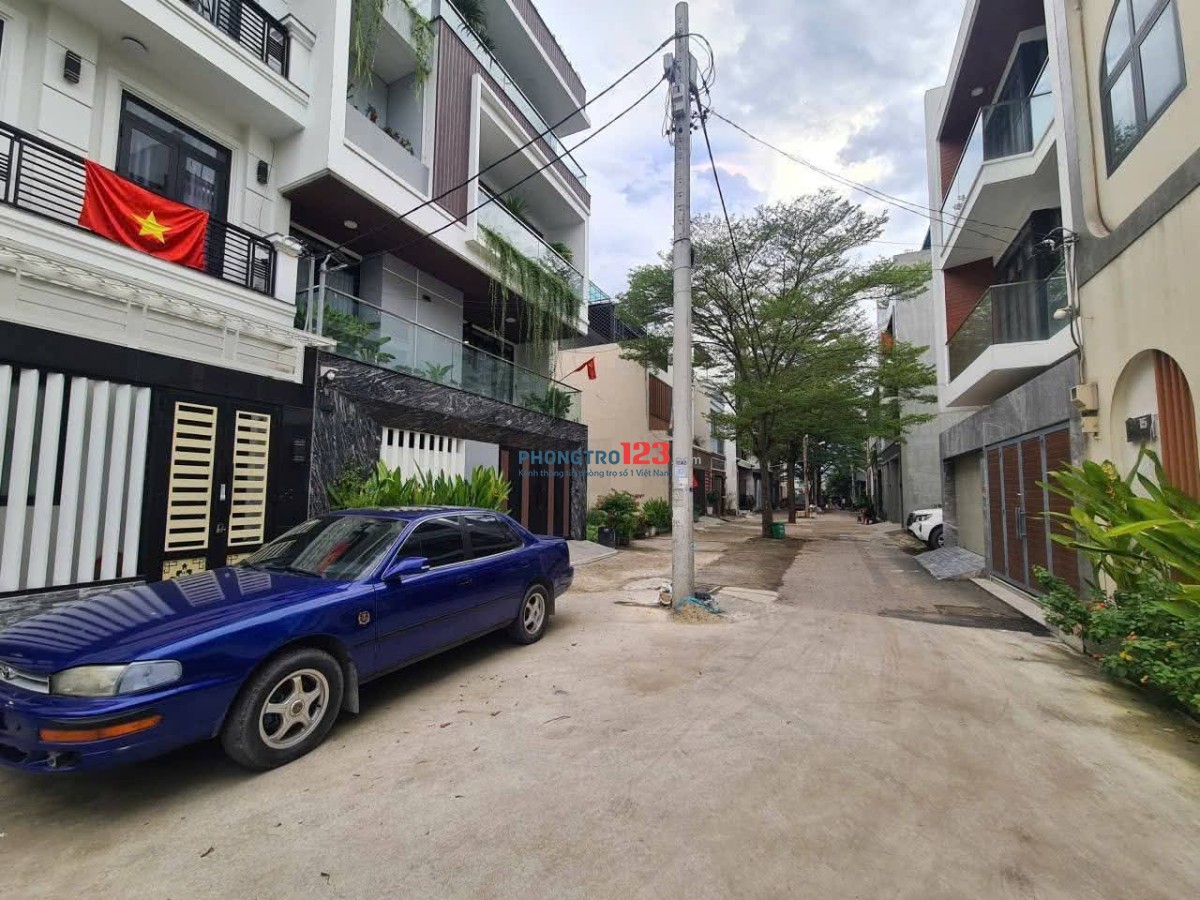 Cho thuê CHDV đậu được ôtô trước phòng, hẻm 140 Vườn Lài, An Phú Đông, 20m2