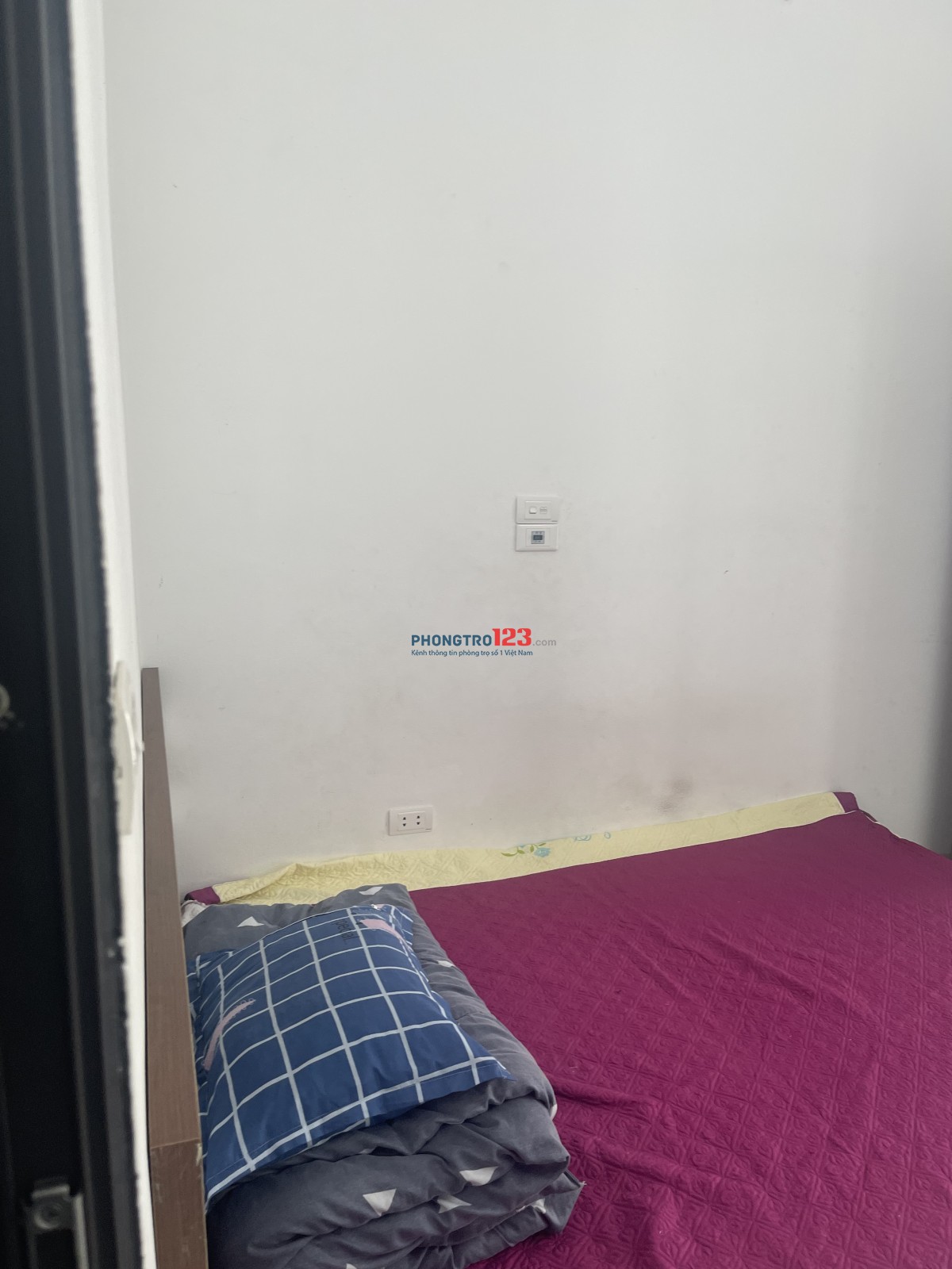 Cho thuê phòng ( 1K + 1N) đường ôtô, Khu đấu giá yên xá,Hà Đông,gần viện 103, ĐH kiến trúc