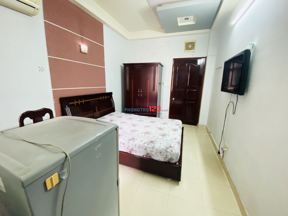 Phòng cao cấp, đầy đủ tiện nghi. Gần đài truyền hình và trường Khoa Học Xã Hội & Nhân Văn 200 mét.