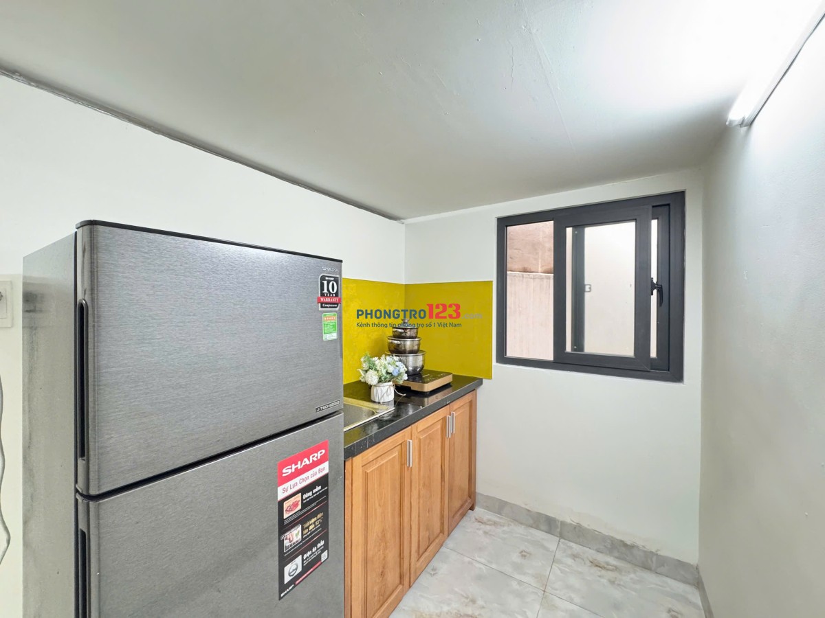 PHÒNG BAN CÔNG 25m2 FULL TIỆN NGHI GẦN NGÃ TƯ 7 HIỀN