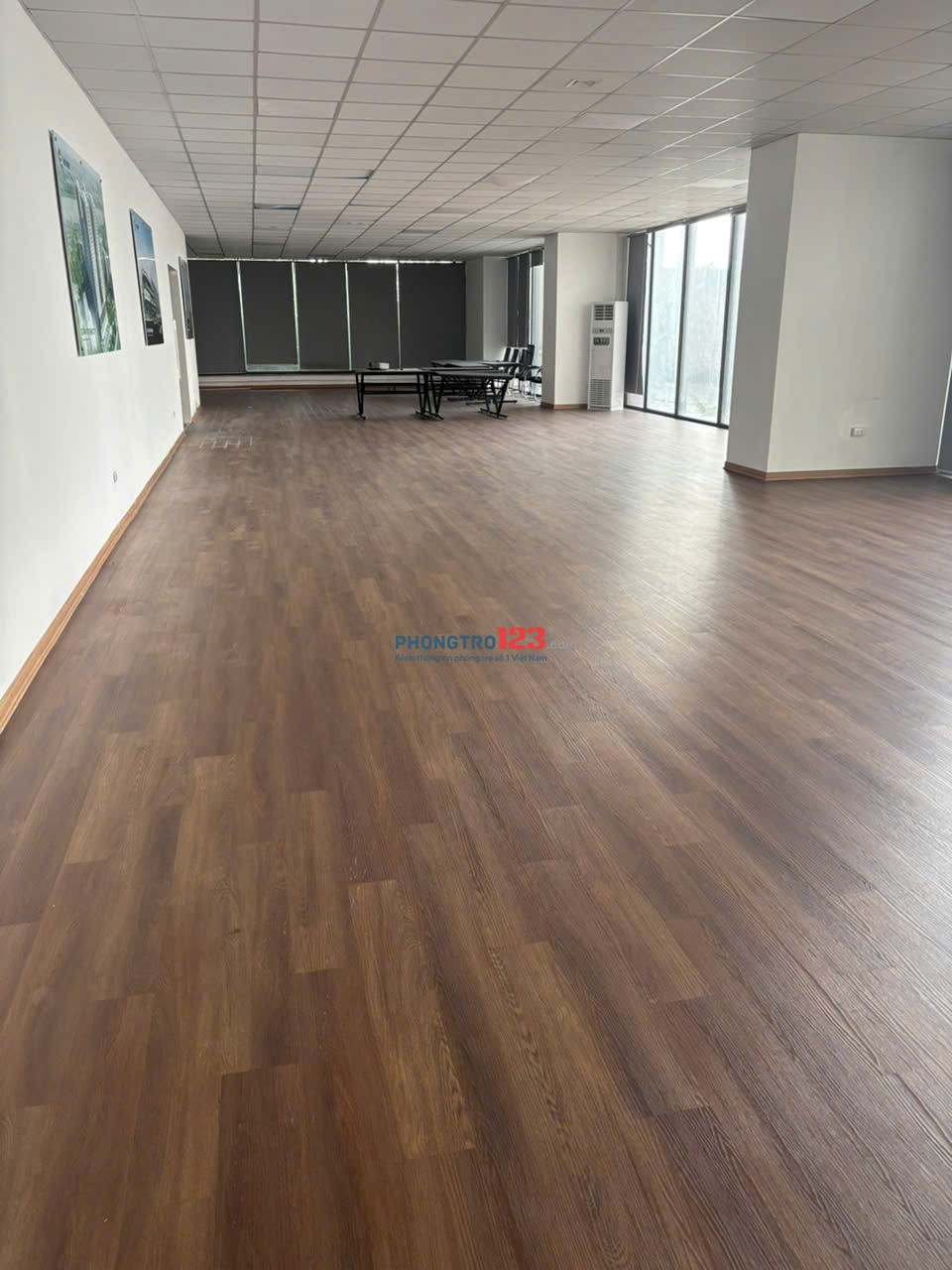 Cho thuê mặt bằng tai 103 usilk