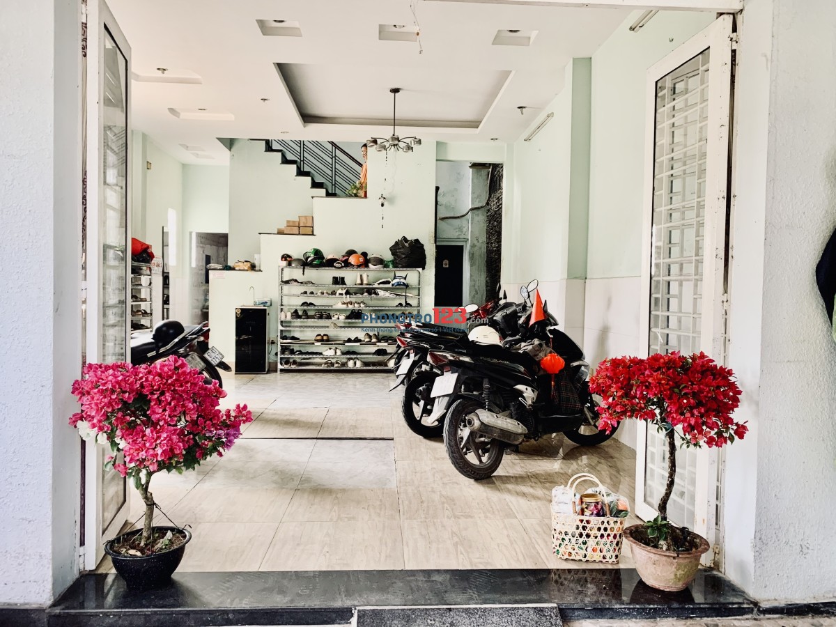 CHO THUÊ Ở GHÉP MIỄN PHÍ ĐIỆN NƯỚC, MÁY LẠNH,.. – Giá Chỉ Từ 1tr100