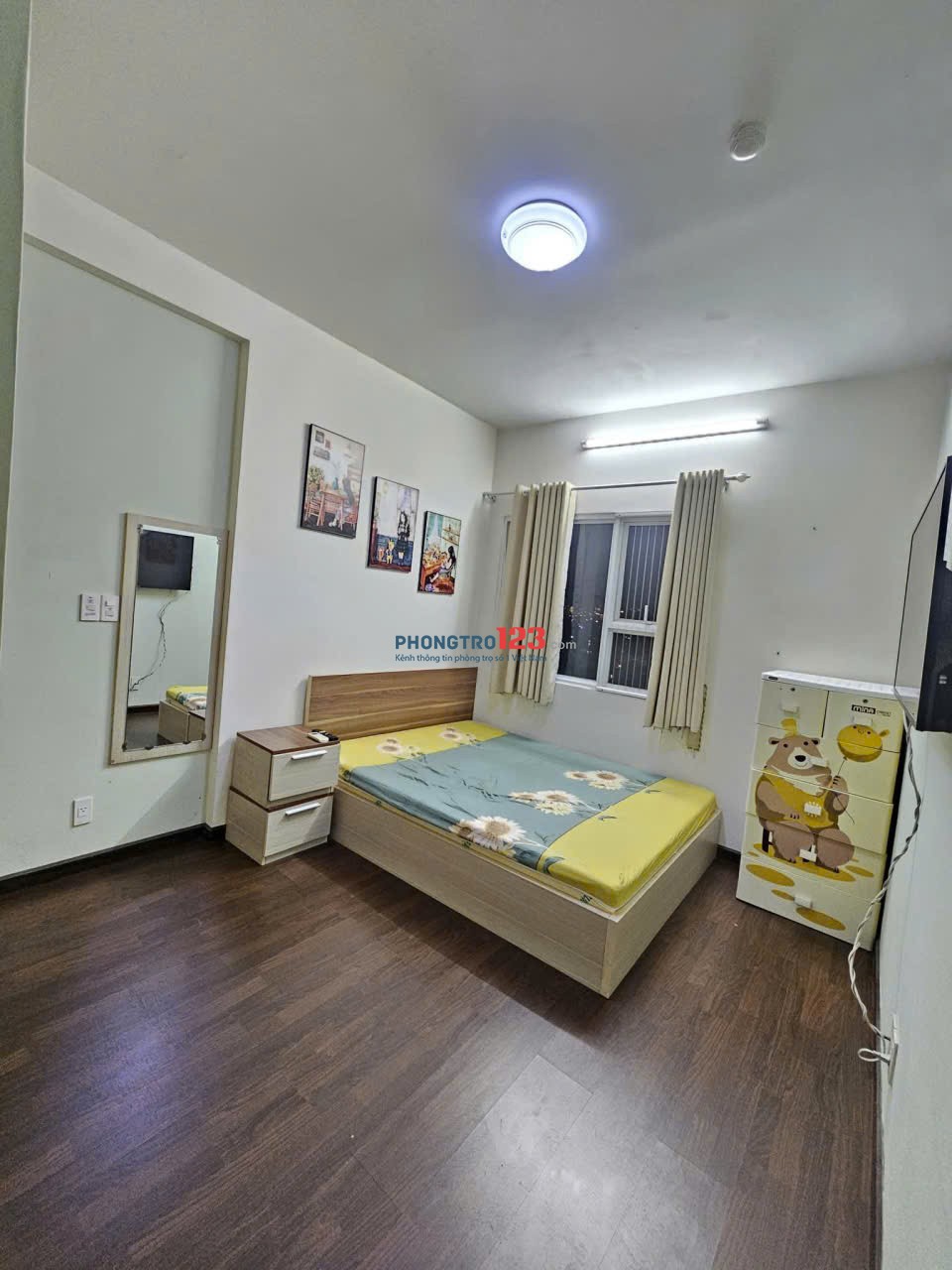 Chung cư Hoa Sen gần Đầm Sen, căn 2p ngủ, 77m2, nội thất giá 11tr