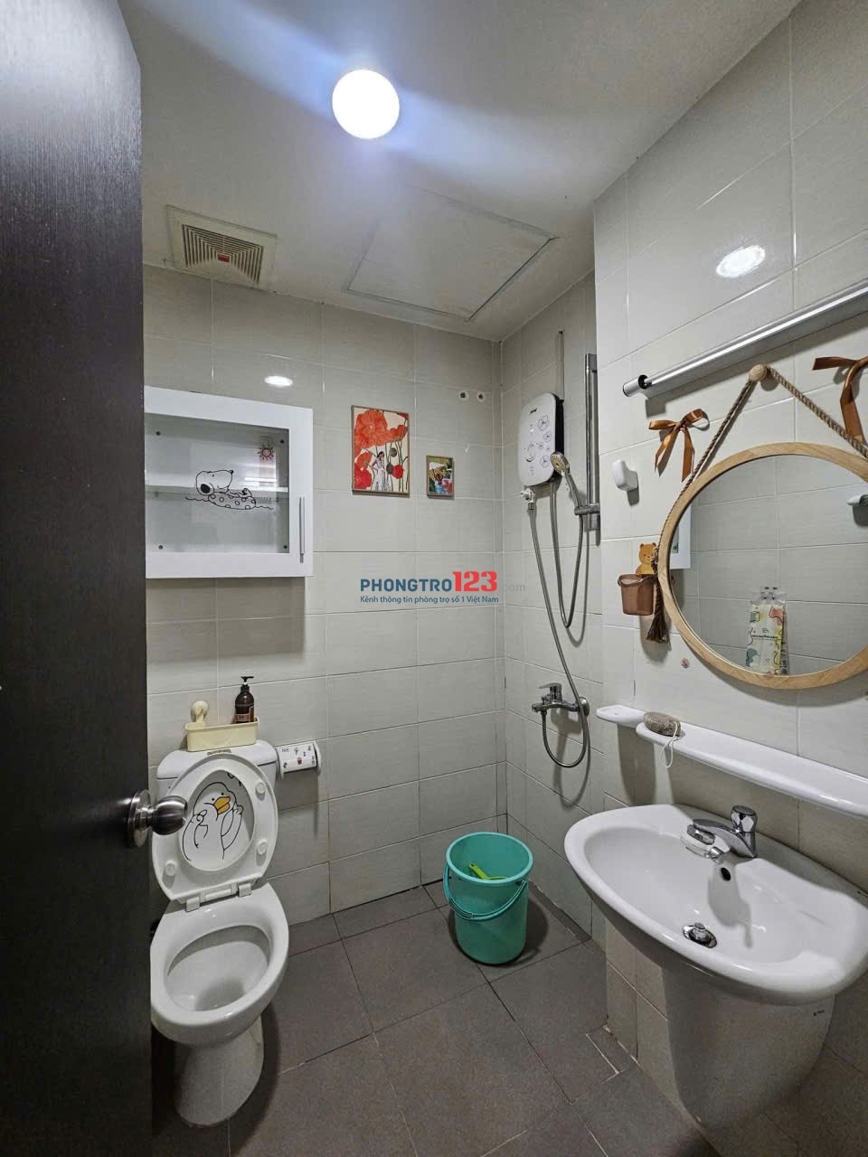 Chung cư Hoa Sen gần Đầm Sen, căn 2p ngủ, 77m2, nội thất giá 11tr