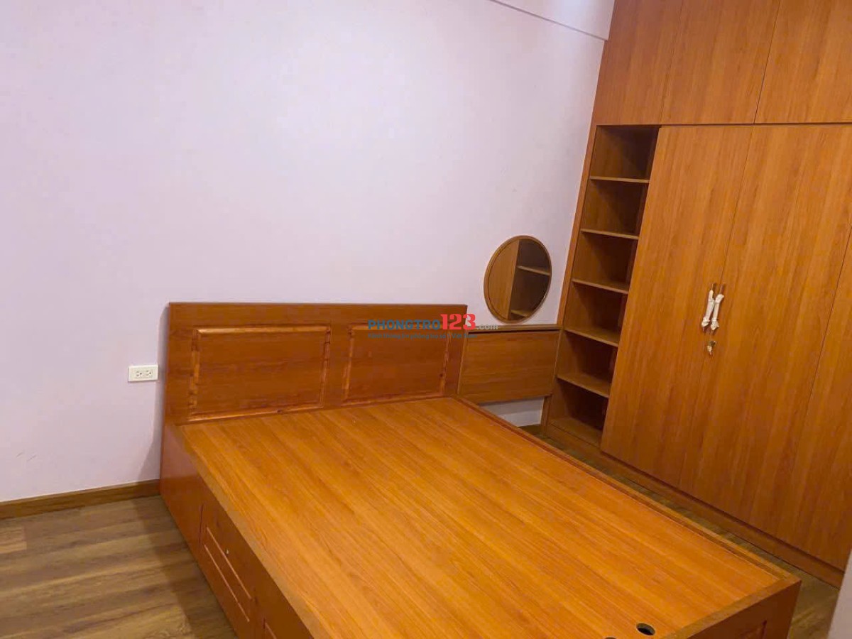 Cho thuê chung cư Carillon 5, Lũy Bán Bích căn 2 phòng ngủ giá 11tr/th