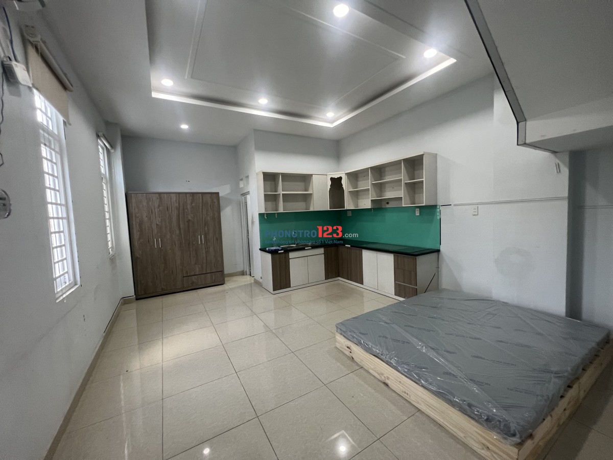 Phòng Full Nội Thất gần KDT Vạn Phúc