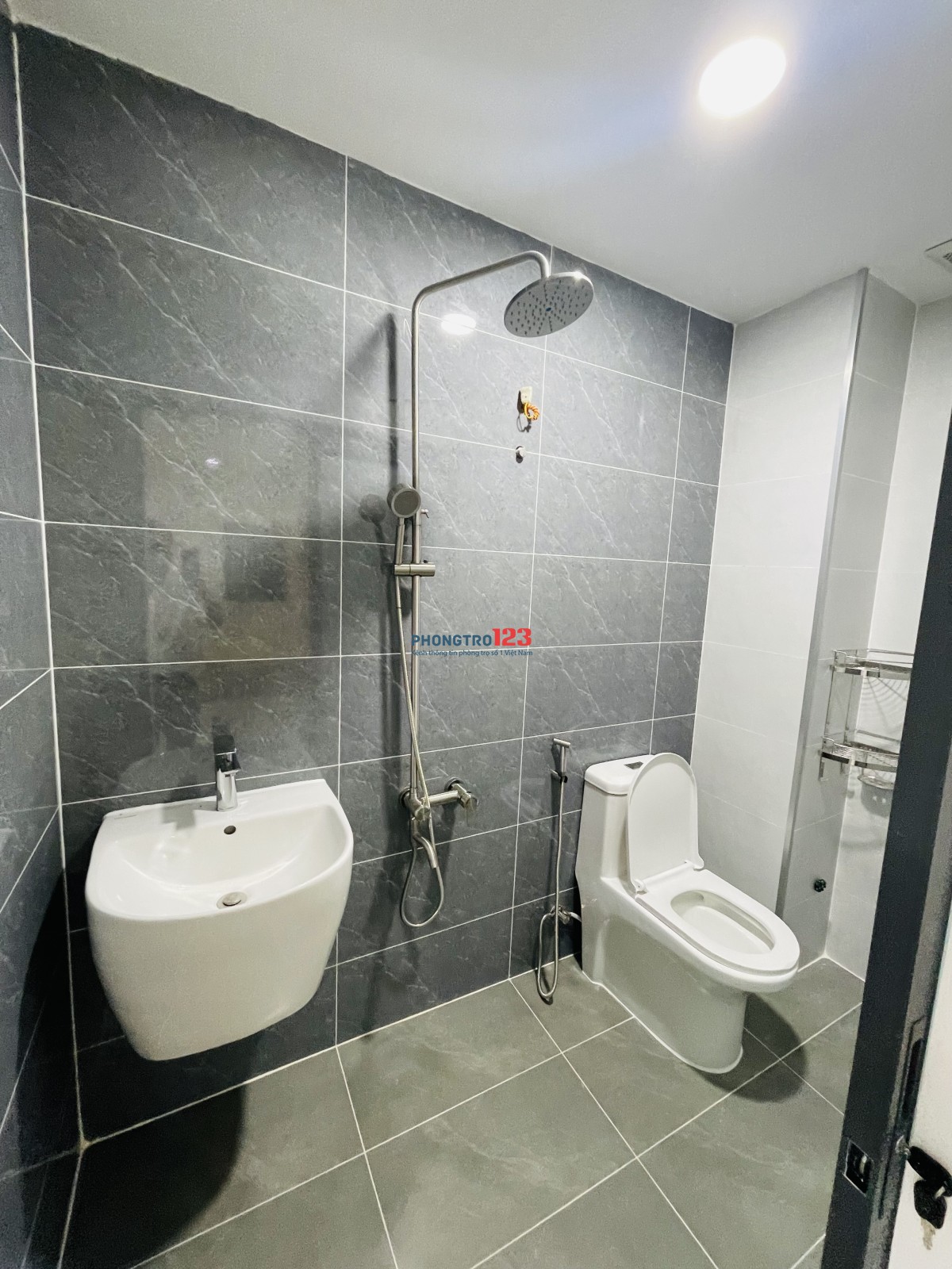 Cho thuê Phòng Đường B3 Phường Tây Thạnh, Tp HCM.