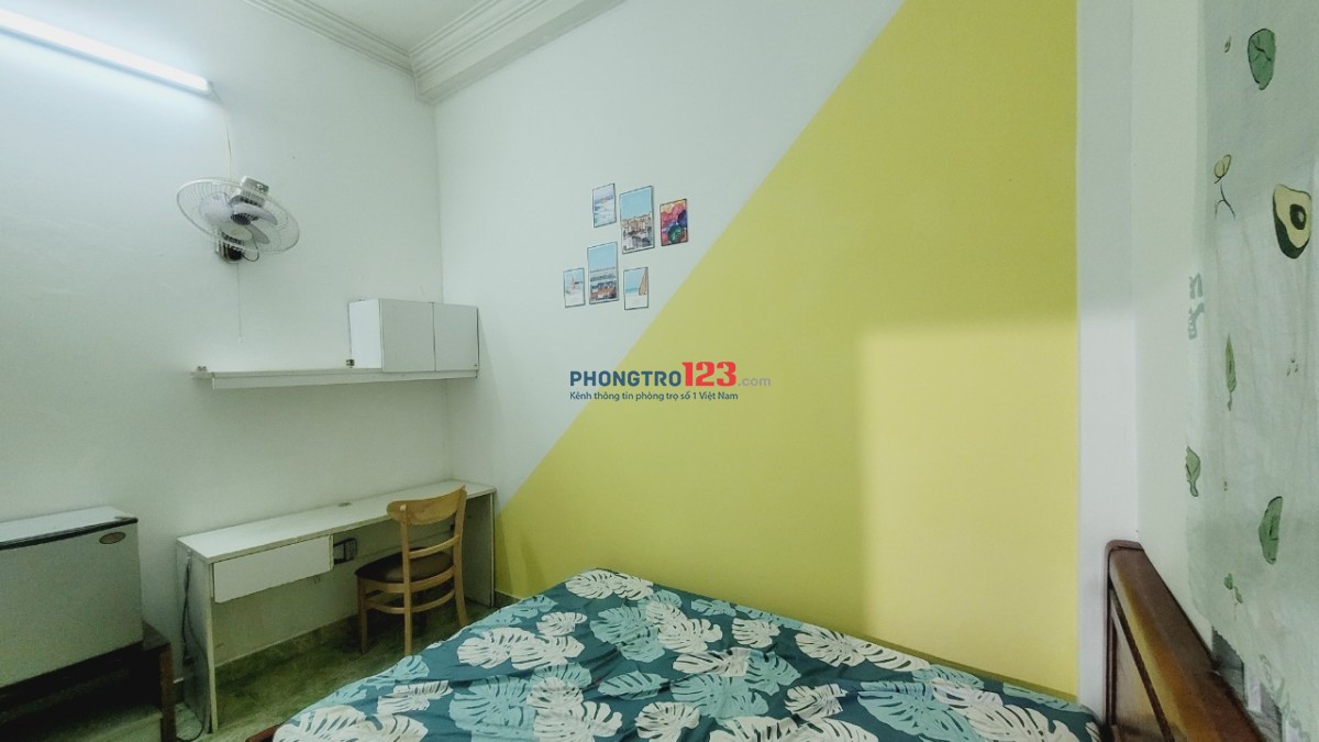 CHO THUÊ PHÒNG STUDIO ĐẦY ĐỦ NỘI THẤT MÁY LẠNH BAN CÔNG