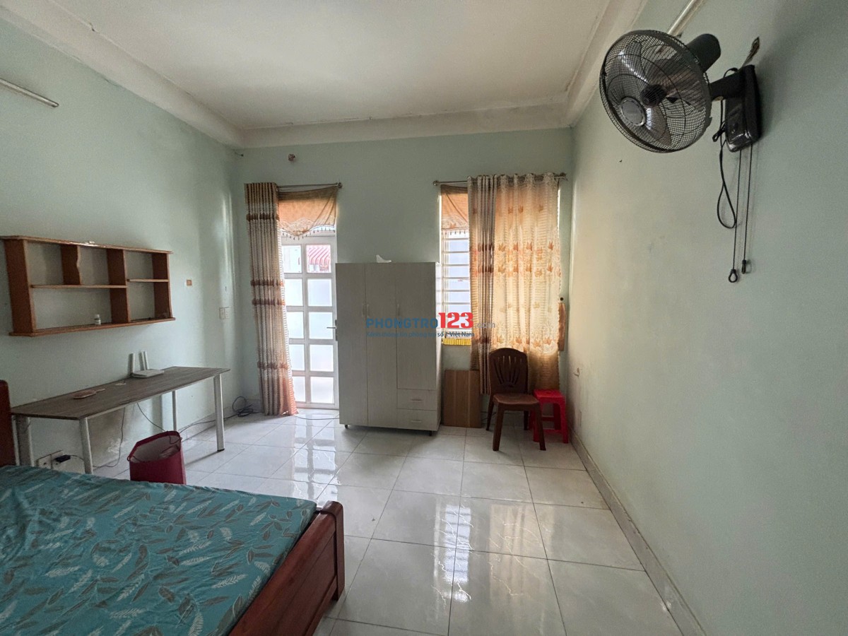 CHO THUÊ PHÒNG TRỌ FULL TIỆN NGHI BAN CÔNG ( CHO NỮ)