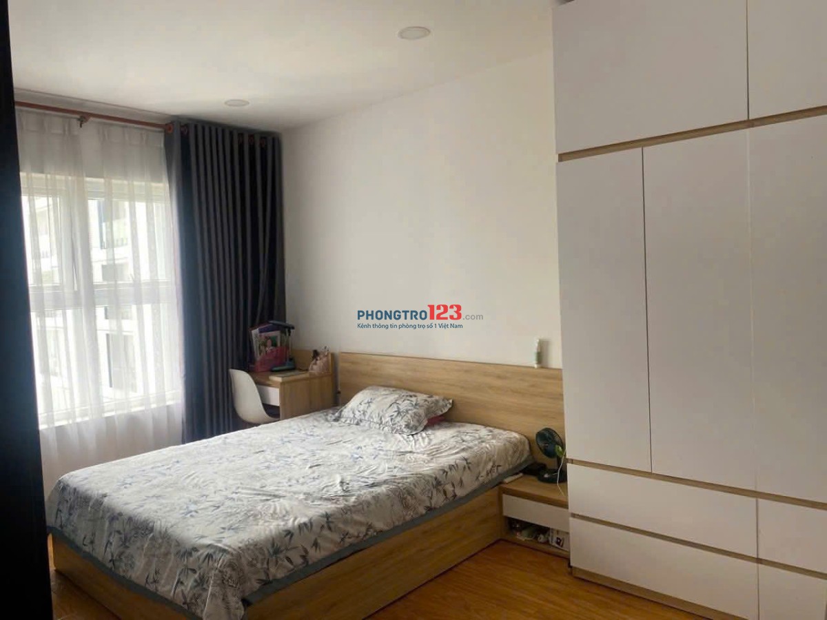 Cho thuê căn 2p,có nội thất C/c Khuông Việt, gần Đầm Sen giá 12tr/th