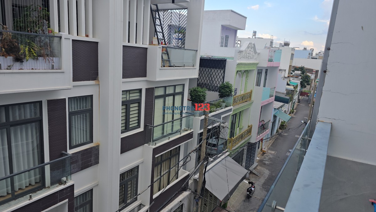 Phòng 20m2 ngay Lê văn Quới cho thuê