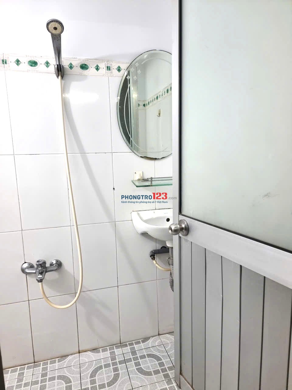 Gò Vấp, phòng lớn 40 m2 như chung cư riêng biệt 3,5 triệu/ tháng