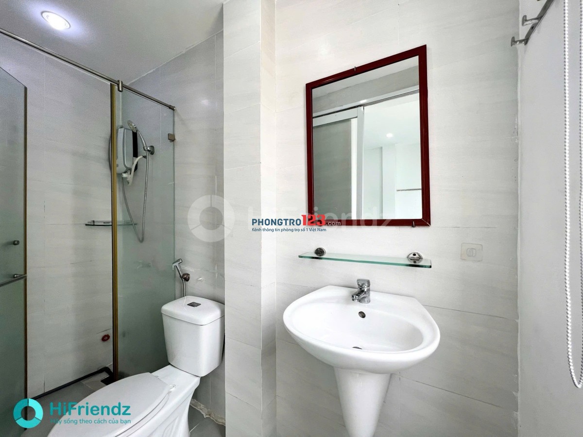 Cho Thuê Phòng Phú Nhuận giáp Q3, full nội thất, thang máy giá chỉ 5.5 triệu