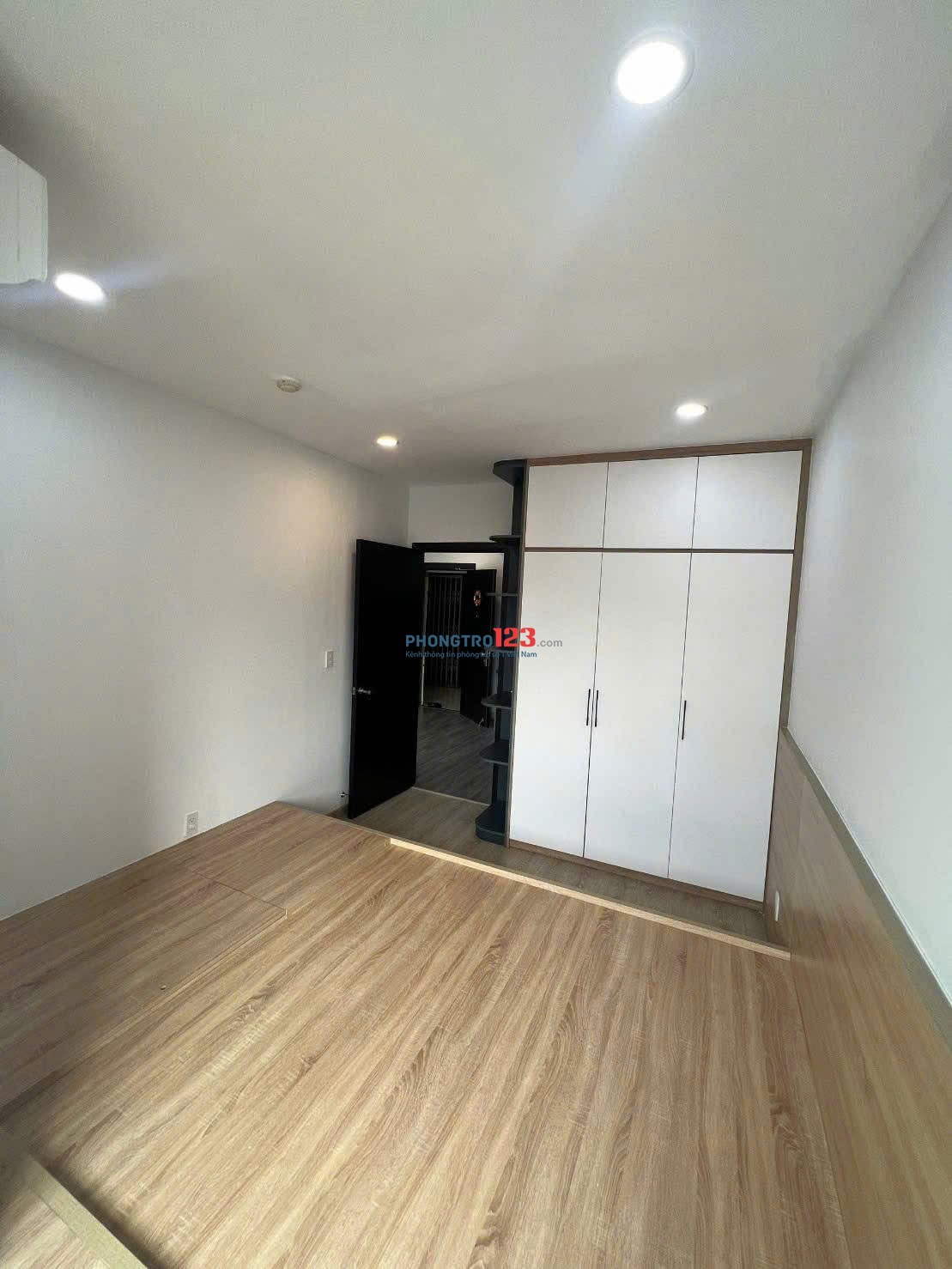 Chung cư Khuông Viêt, Phú Trung, Tân Phú, 74m2, 2PN, 2WC, 11tr7/th.