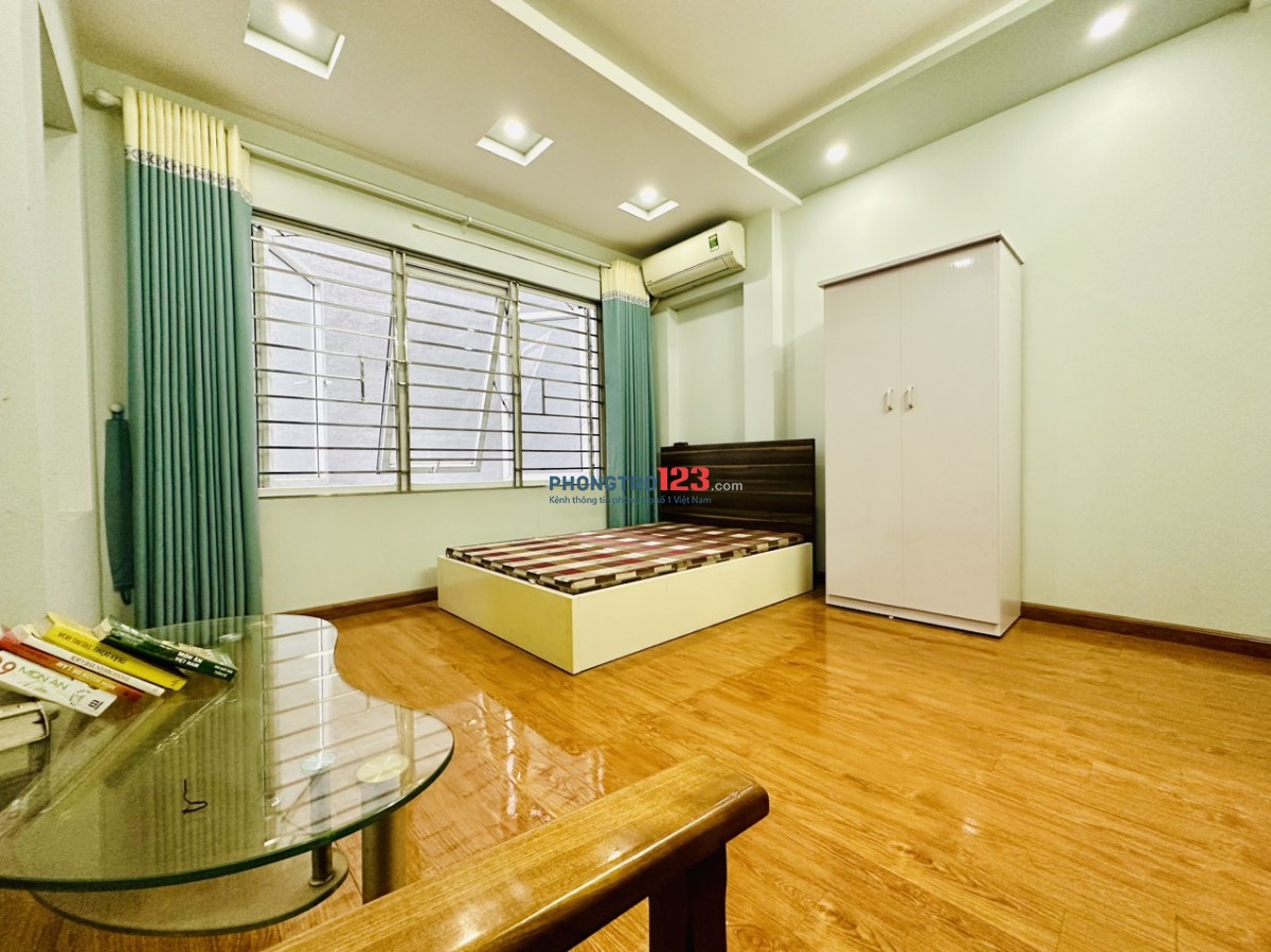 cho thuê phòng trọ giá rẻ 3,2 Võng Thị Tây Hồ, đi bố ra Hồ Tây không khí trong lành