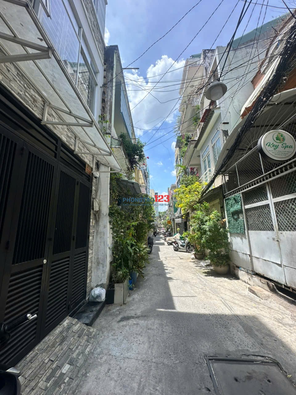 Cho thuê mặt bằng, văn phòng, nhà ở khu trung tâm HCQG