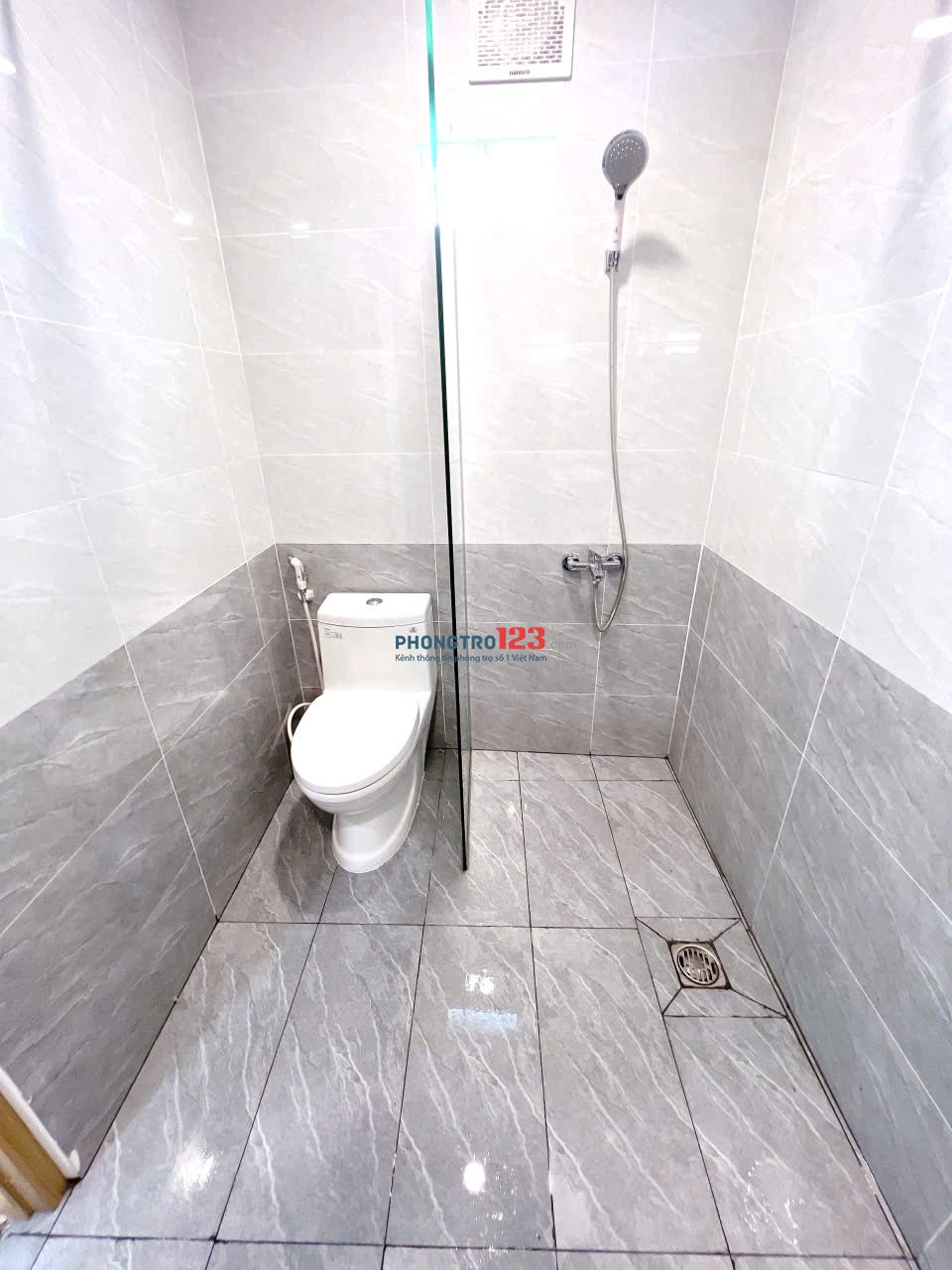 TRỌ BÌNH THẠNH GẦN ĐH VĂN LANG 34m2 FULL NỘI THẤT BAN CÔNG THOÁNG THANG MÁY CHU VĂN AN - BÌNH THẠNH