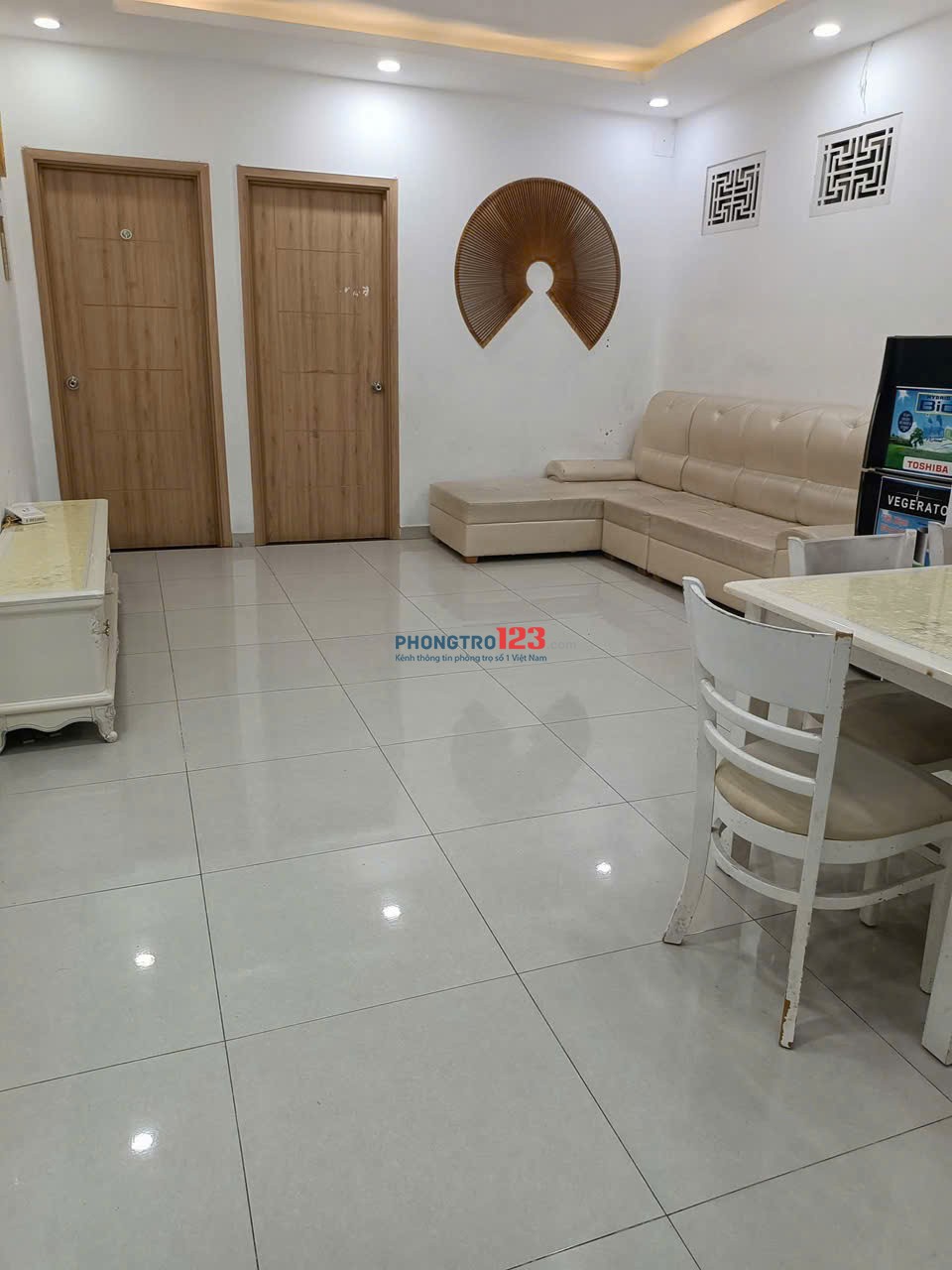 Chung cư The Useful, Lạc Long Quân, TB: 2p ngủ, full NT, 9,5triệu