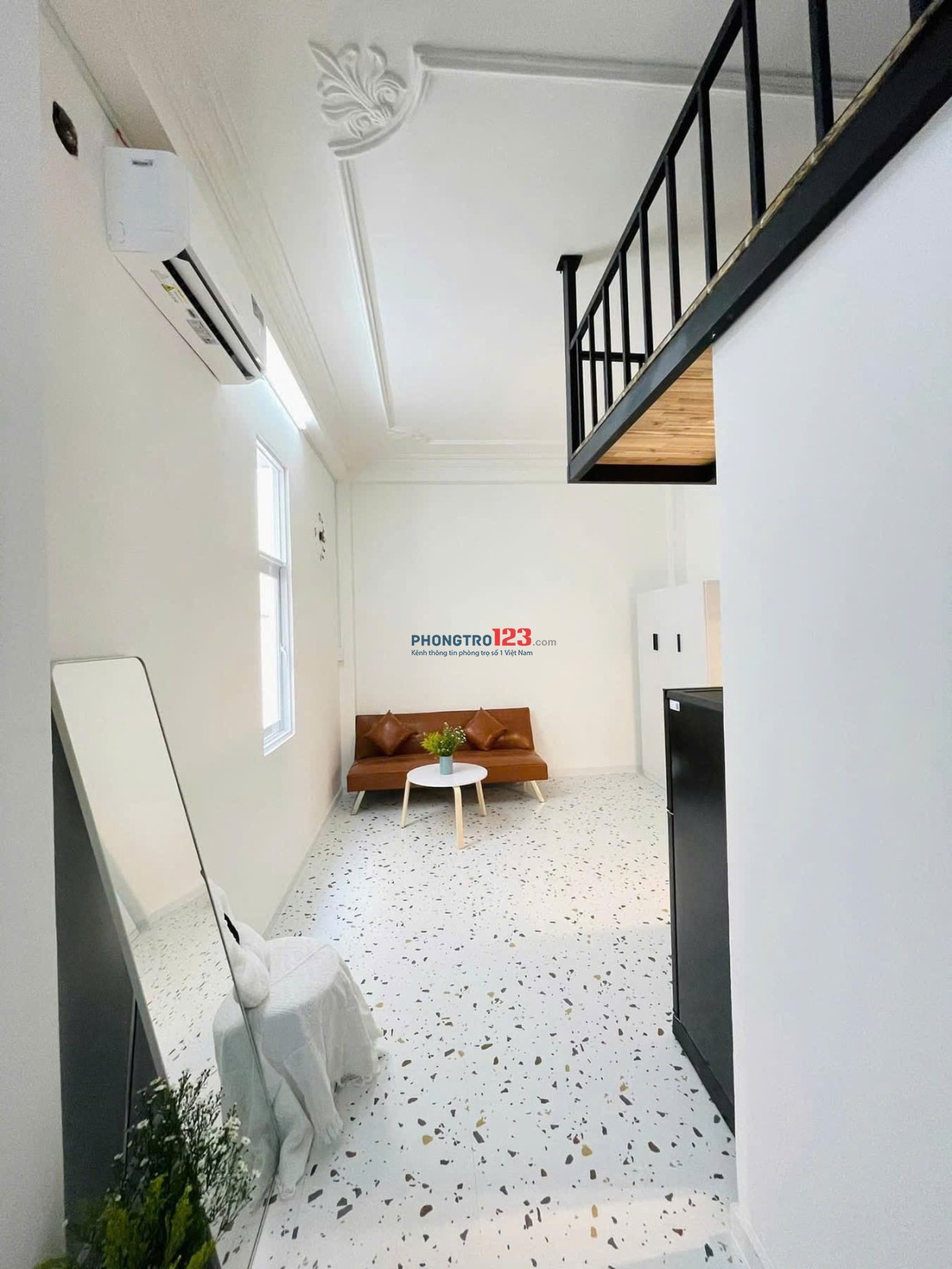 Phòng Trọ Gác Rộng Cửa Sổ Thoáng Bạch Đằng Bình Thạnh Gần Hàng Xanh Nguyễn Gia Trí Ngoại Thương GTVT